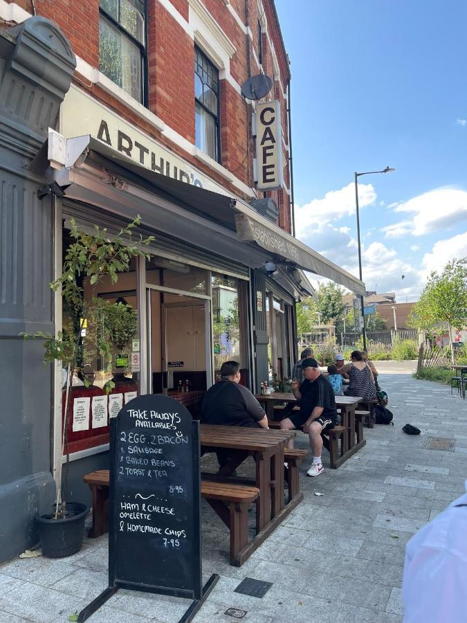 Chamberlayne Inn London Exterior foto